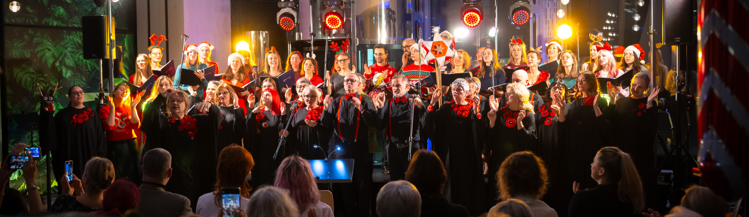 Świąteczny Koncert Chóru i Przyjaciół w Olivii Star. Wieczór pełen muzycznej magii
